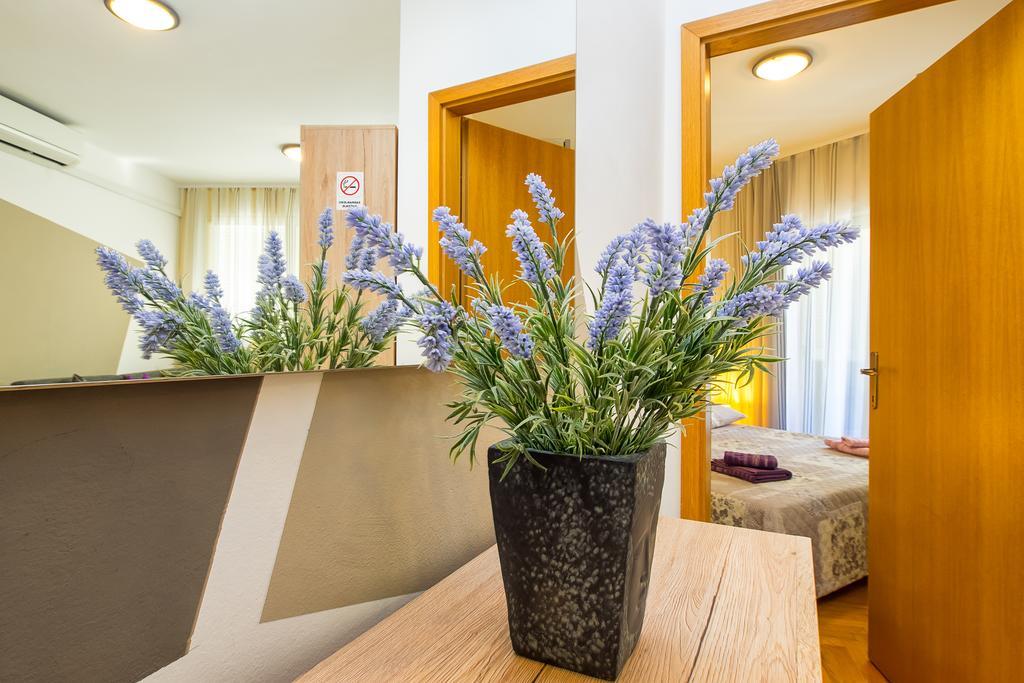 Guesthouse Teta Palmina 스플리트 외부 사진