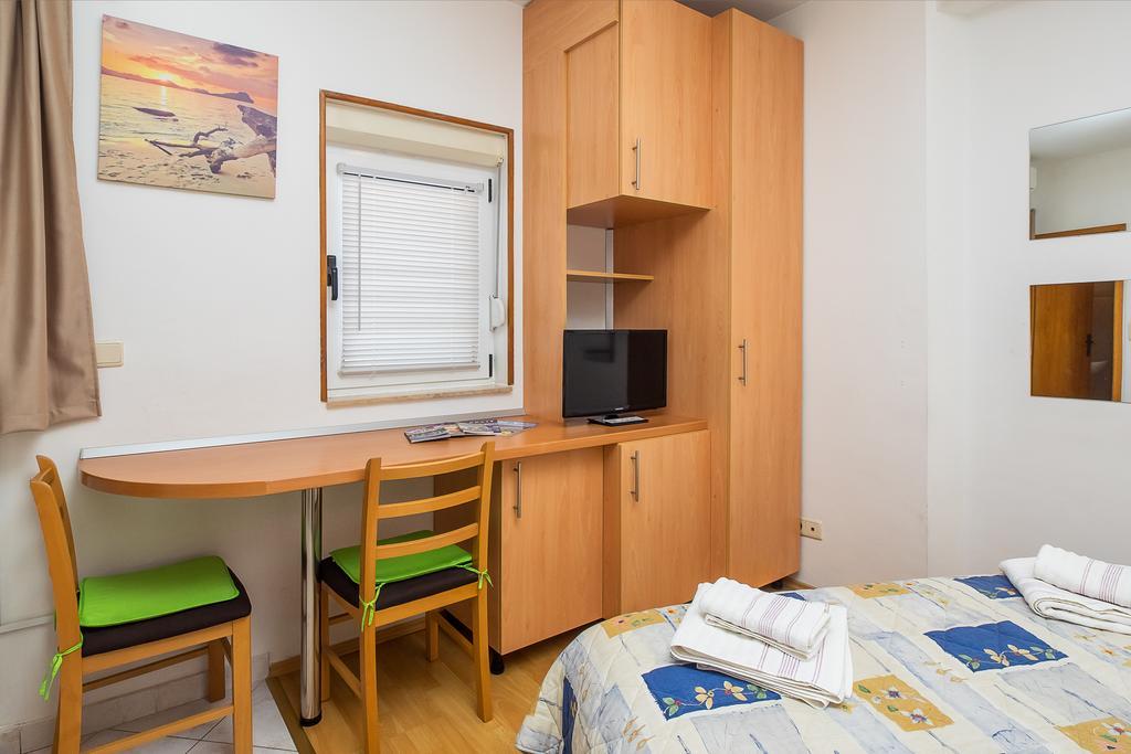 Guesthouse Teta Palmina 스플리트 외부 사진